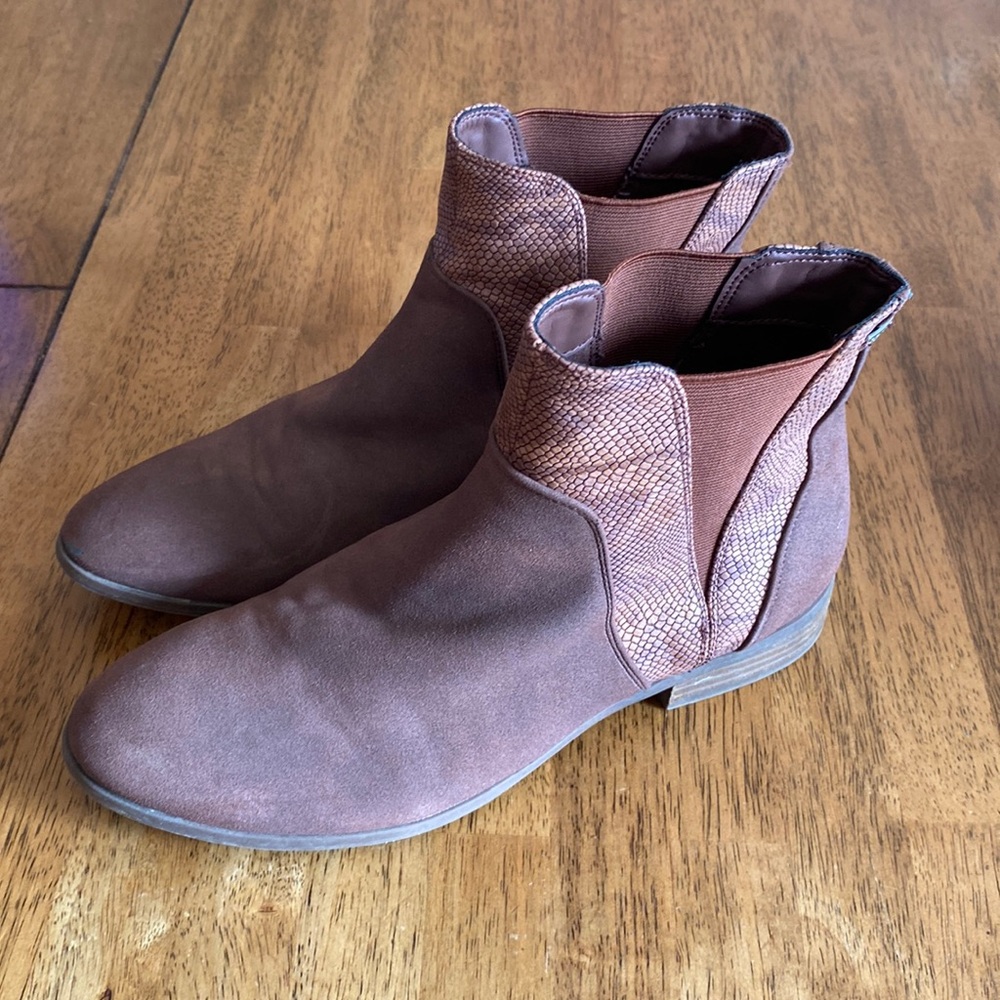 Roxy Brown Booties